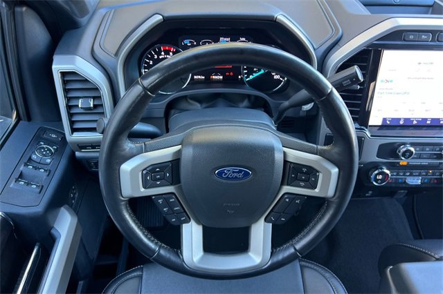 Used 2022 Ford F250 Lariat w/ Black Appearance Package image 16