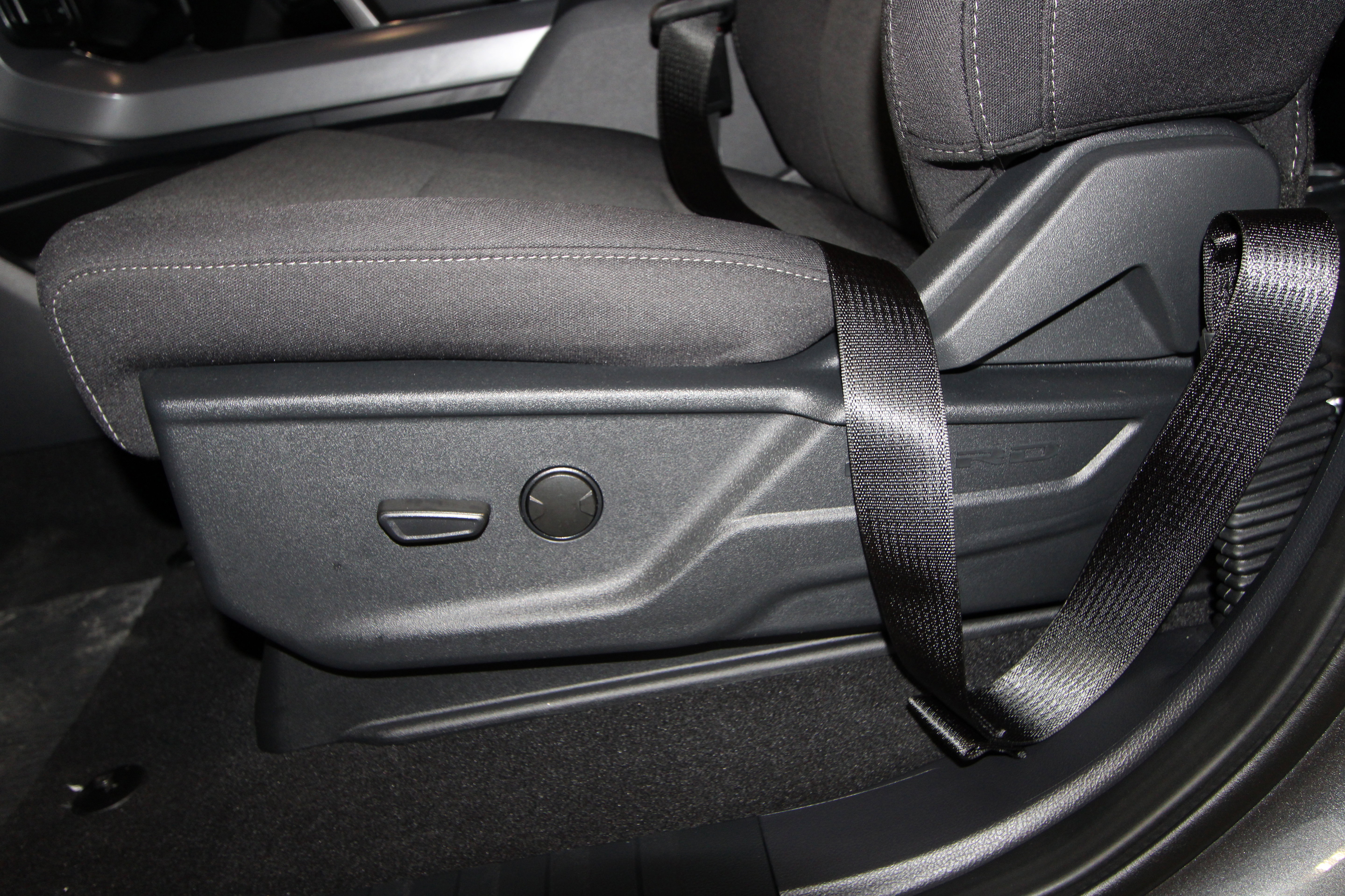 New 2026 Ford F150 XLT w/ Mobile Office Package AWD/4WD image 6