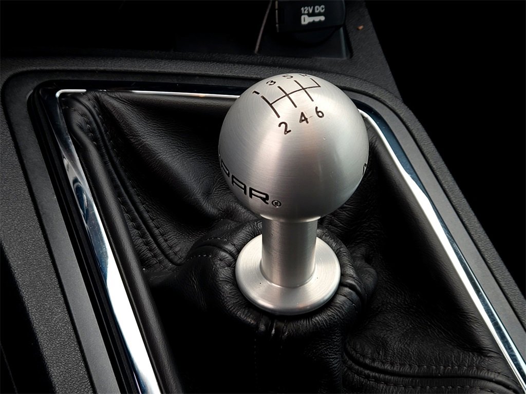 Used 2014 Dodge Challenger R/T image 21