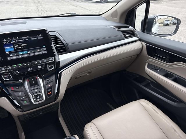 Used 2023 Honda Odyssey Touring image 15