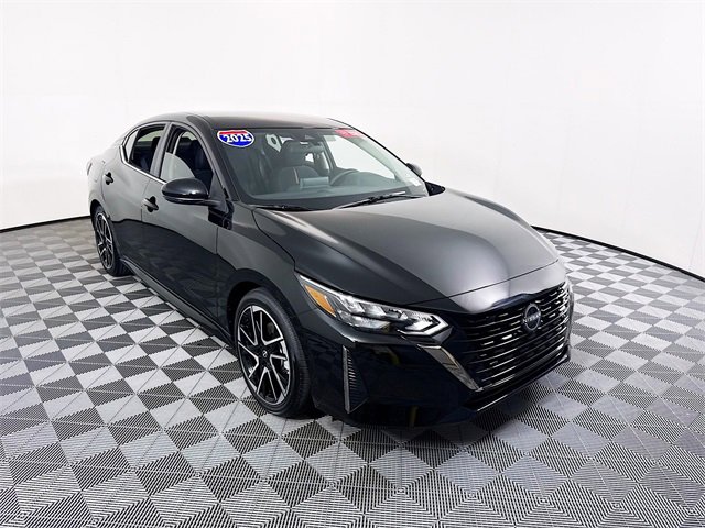 Certified 2025 Nissan Sentra SR w/ Trunk Package
