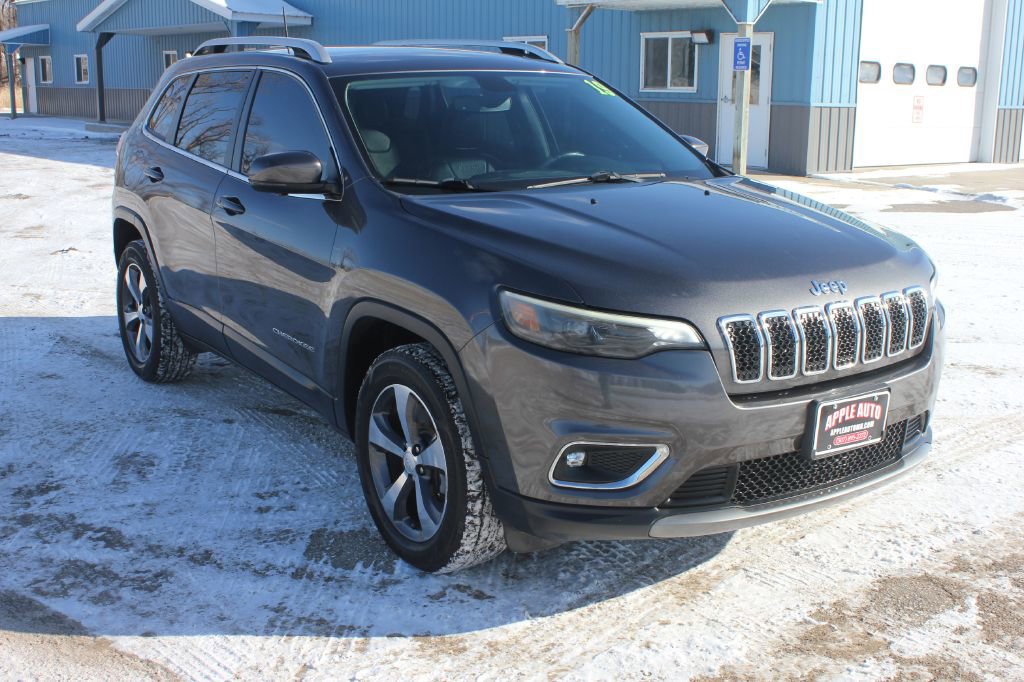 Used 2019 Jeep Cherokee Limited image 4