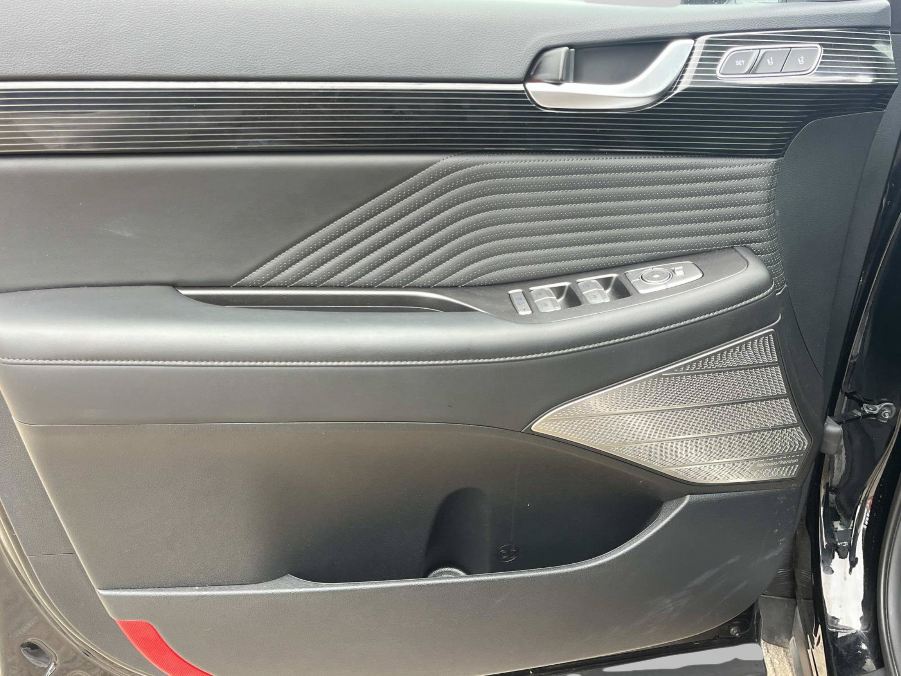 Used 2025 Hyundai Palisade Calligraphy AWD/4WD image 32