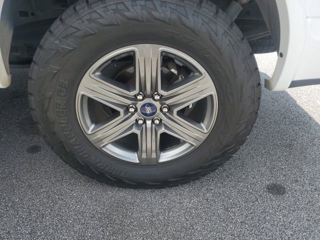Used 2020 Ford F150 Lariat w/ Equipment Group 502A Luxury AWD/4WD image 7