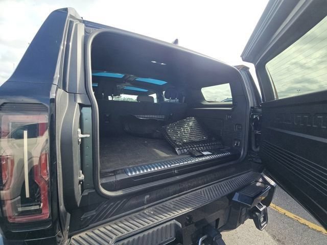 Used 2024 GMC Hummer EV 3X w/ Extreme Off-Road Package AWD/4WD image 17