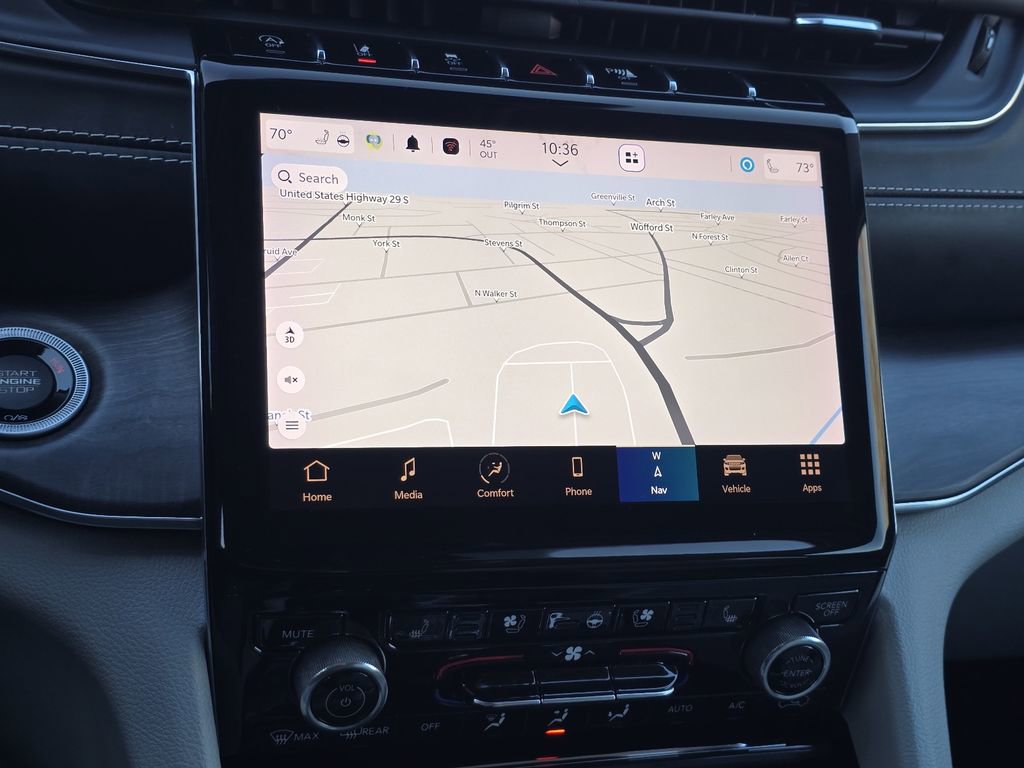 Used 2023 Jeep Grand Cherokee Overland image 13