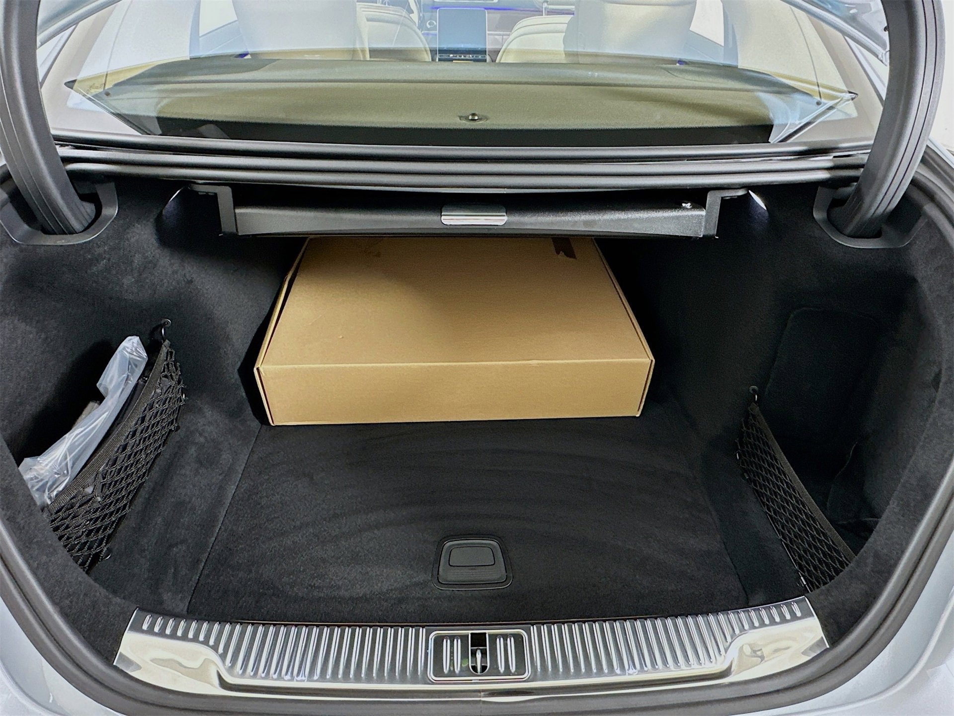 New 2026 Mercedes-Benz S 580 4MATIC Sedan image 29