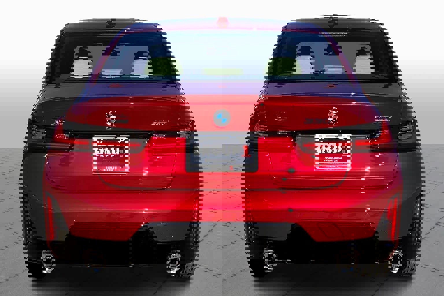 New 2026 BMW 330i xDrive Sedan w/ M Sport Package image 4