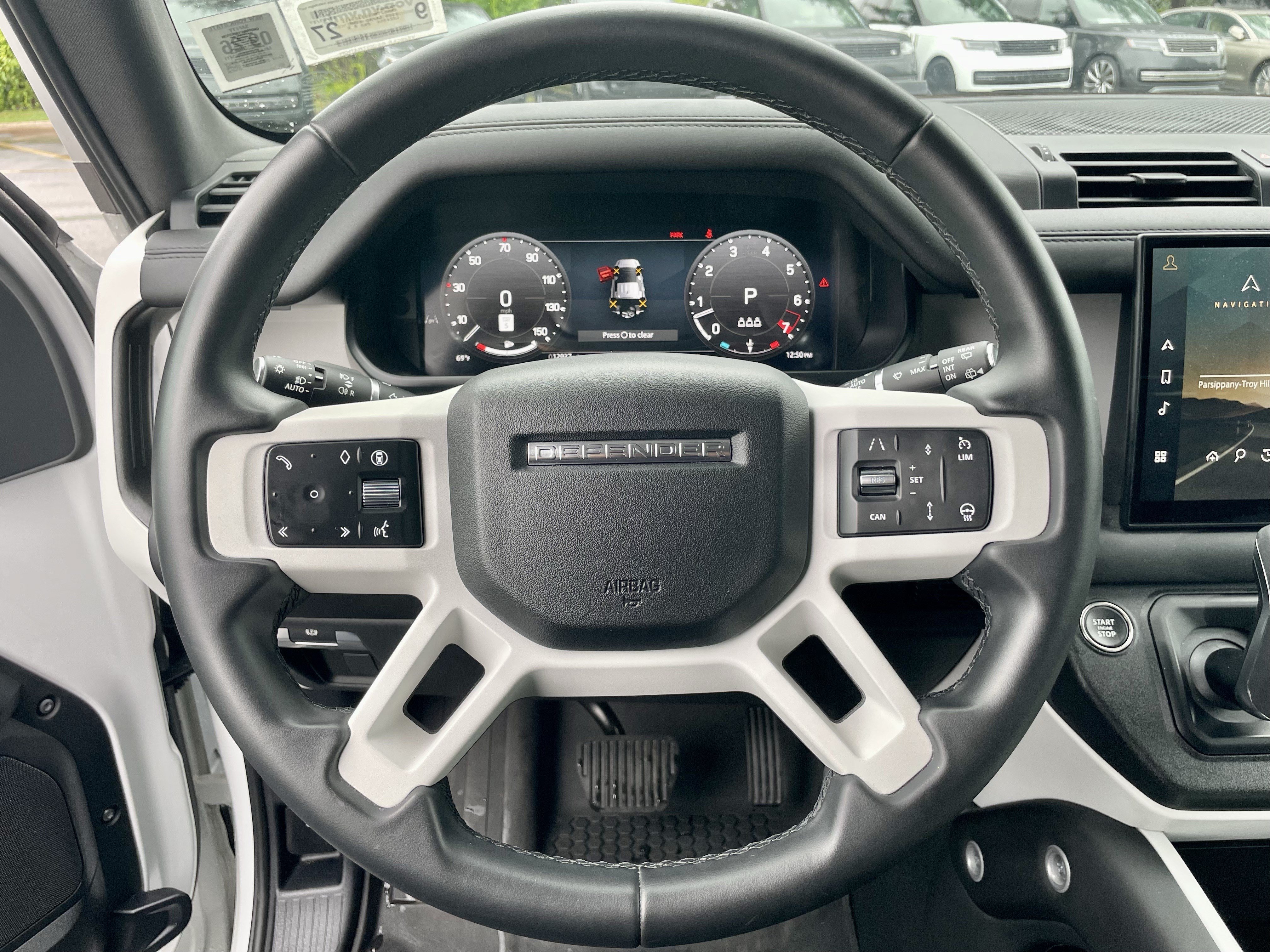 Used 2025 Land Rover Defender 110 S AWD/4WD image 21