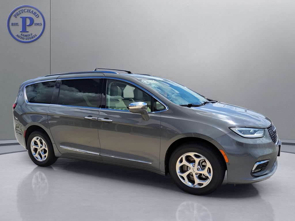 Used 2021 Chrysler Pacifica Limited w/ Premium & Safety Sphere Group AWD/4WD video 1