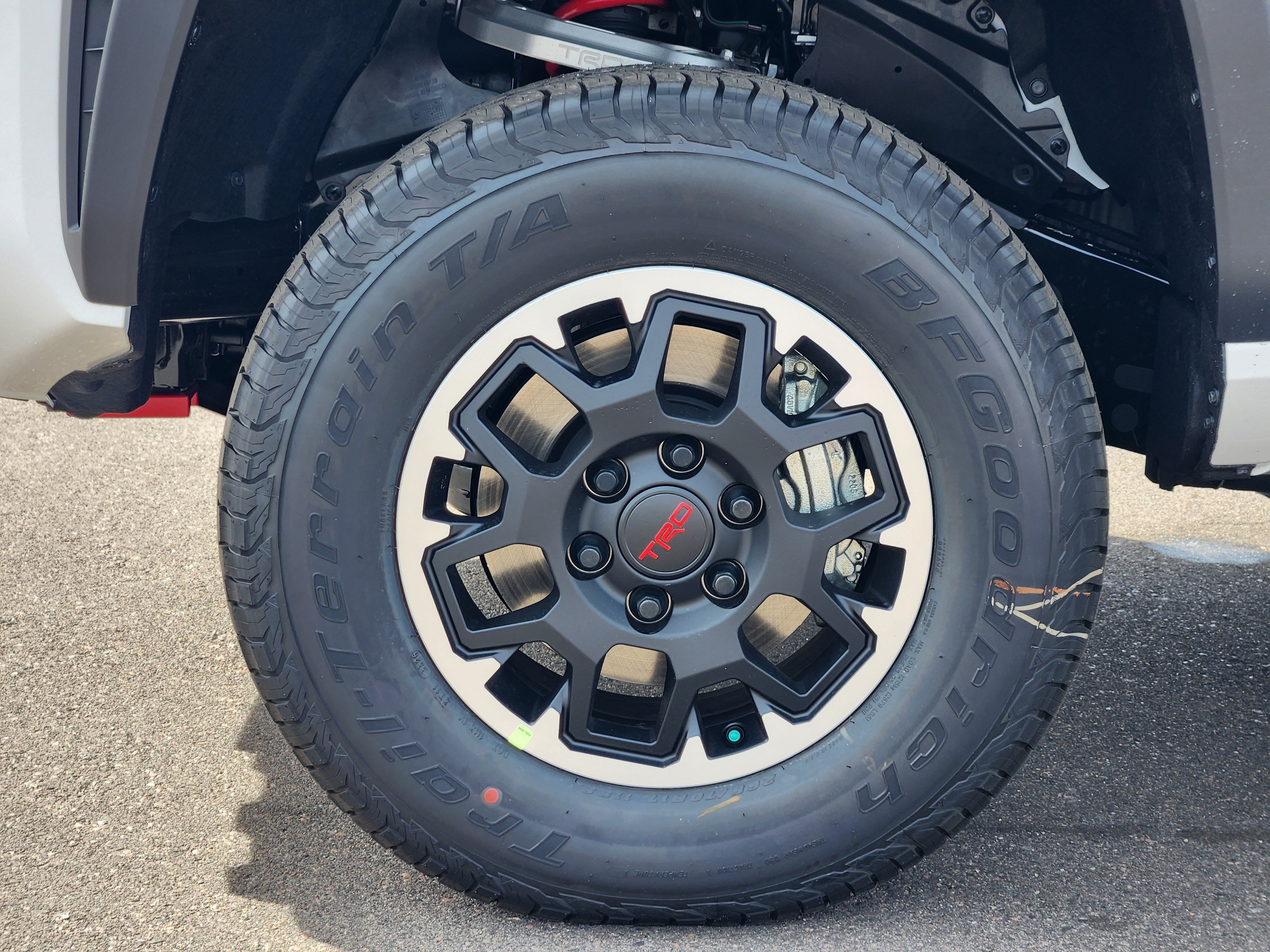New 2026 Toyota Tacoma TRD Off-Road AWD/4WD image 5