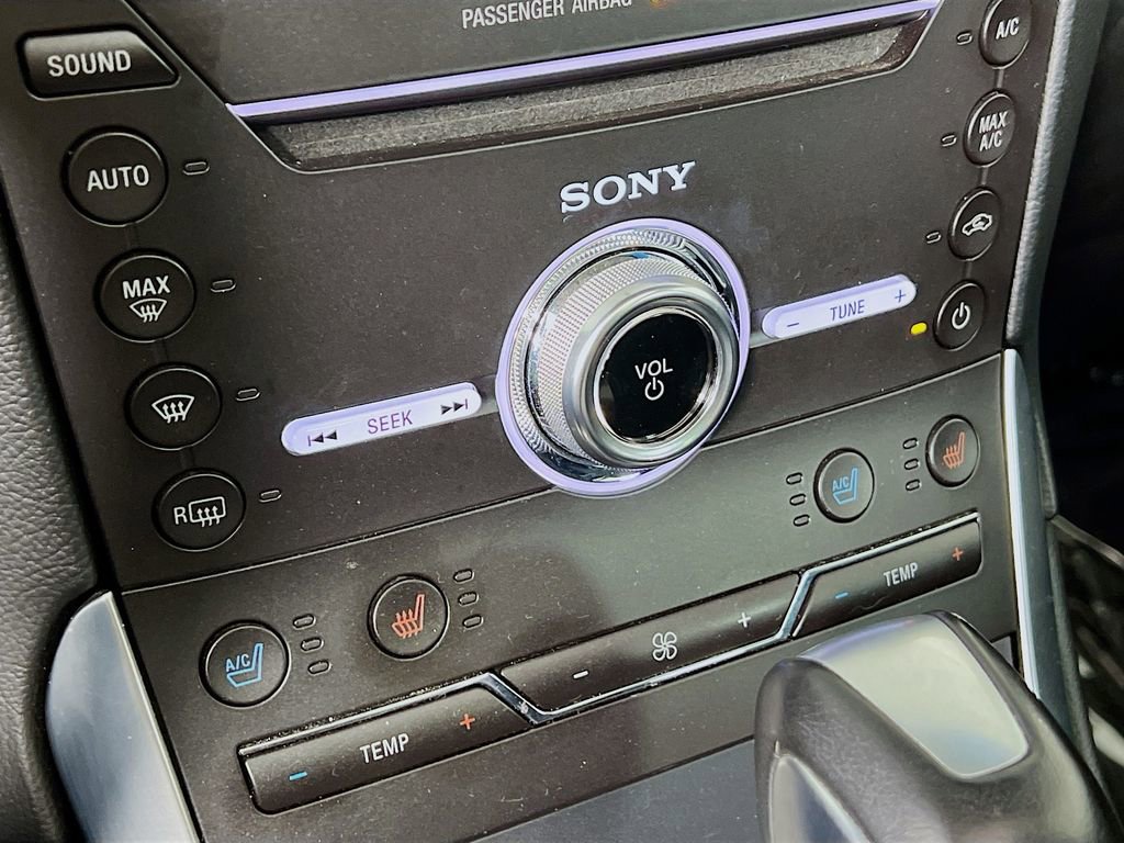 Used 2017 Ford Edge Titanium w/ Equipment Group 301A image 15