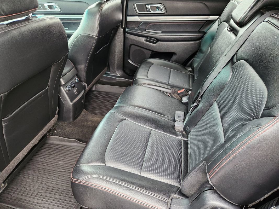 Used 2016 Ford Explorer Sport image 35