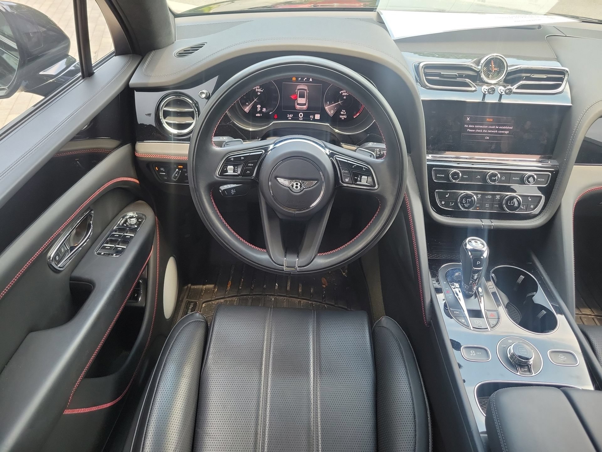 Certified 2023 Bentley Bentayga AWD/4WD image 28