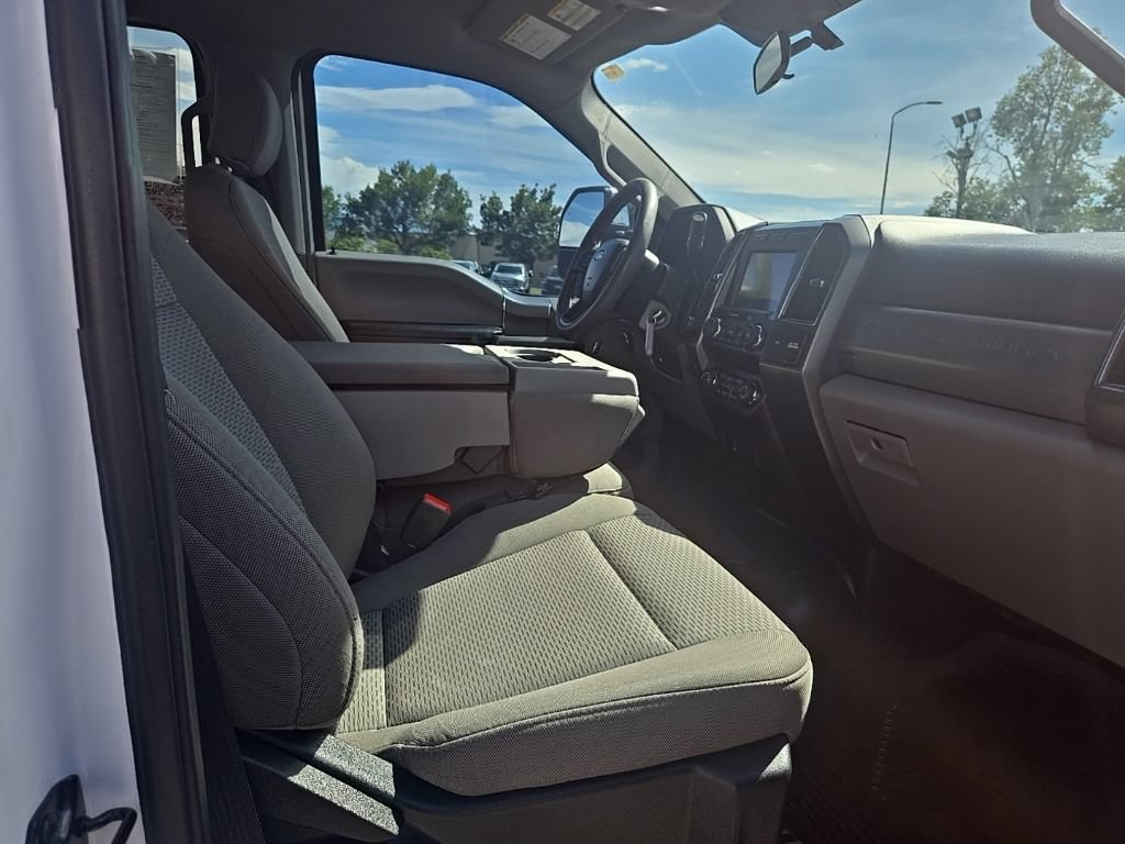 Used 2020 Ford F350 XLT w/ XLT Premium Package AWD/4WD image 28