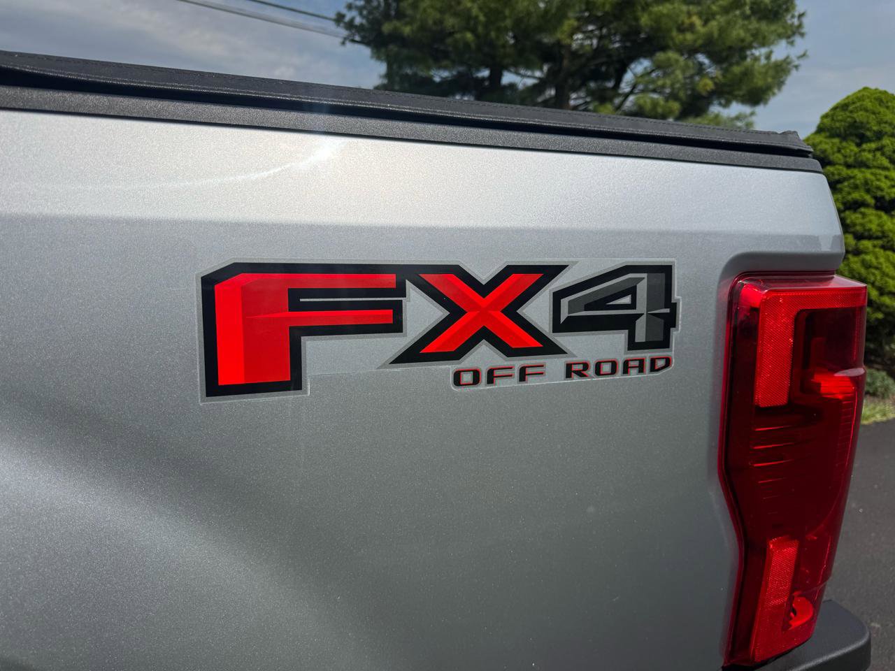 Used 2021 Ford F250 XL w/ STX Appearance Package AWD/4WD image 18