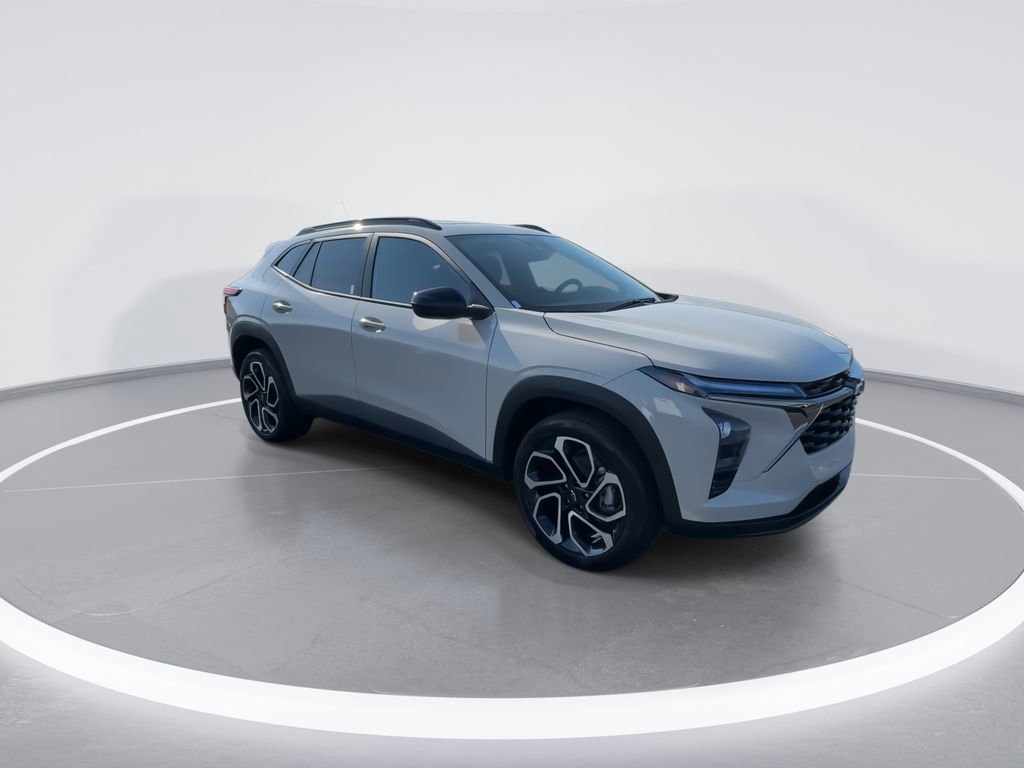 New 2026 Chevrolet Trax RS w/ Sunroof Package image 2