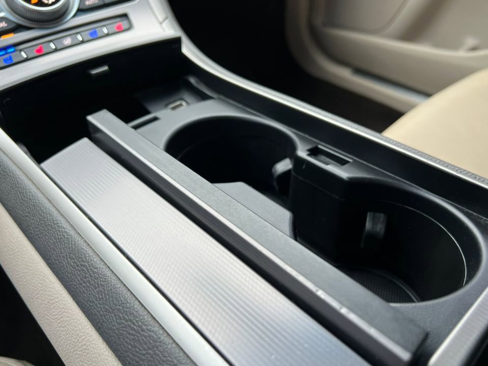 Used 2020 Lincoln MKZ Reserve w/ Monochromatic Package AWD/4WD image 27