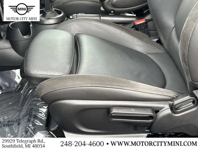 Certified 2024 MINI Cooper S FWD image 19