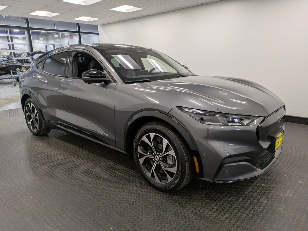 Used 2021 Ford Mustang Mach-E Premium image 3