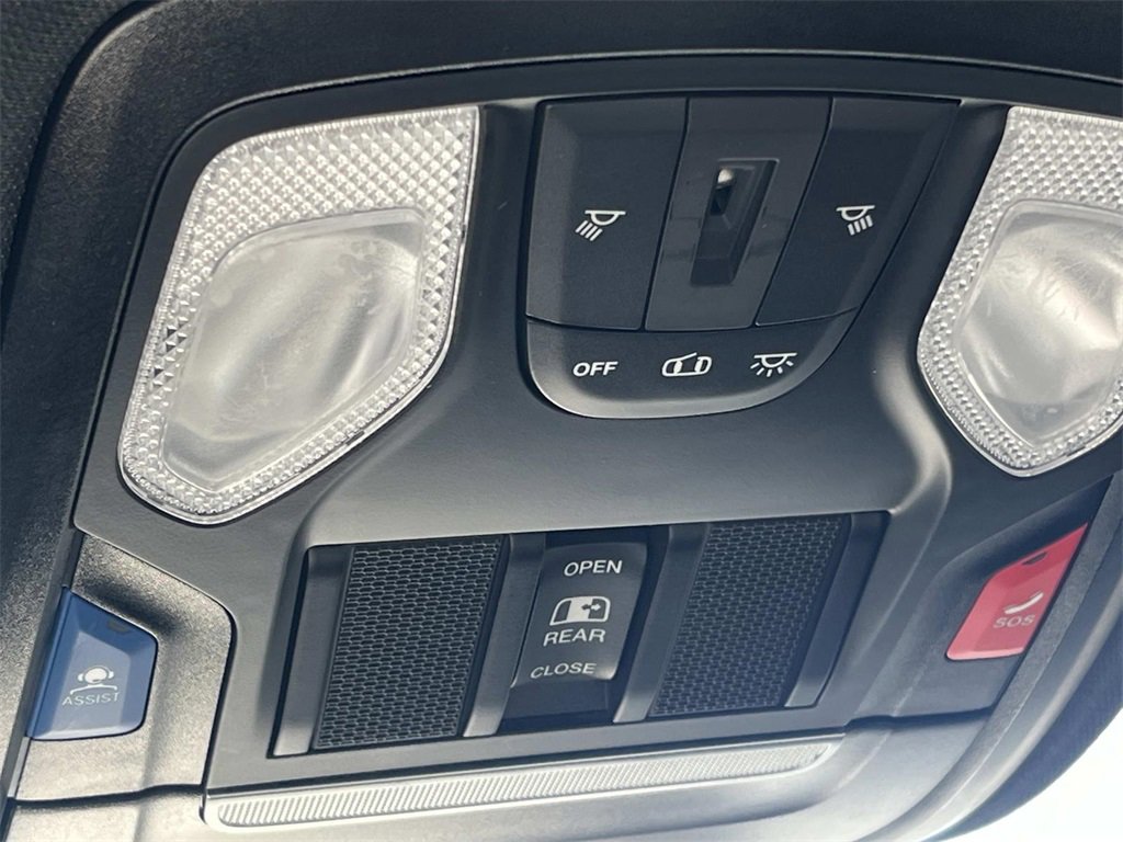 Used 2024 RAM 1500 Big Horn image 32