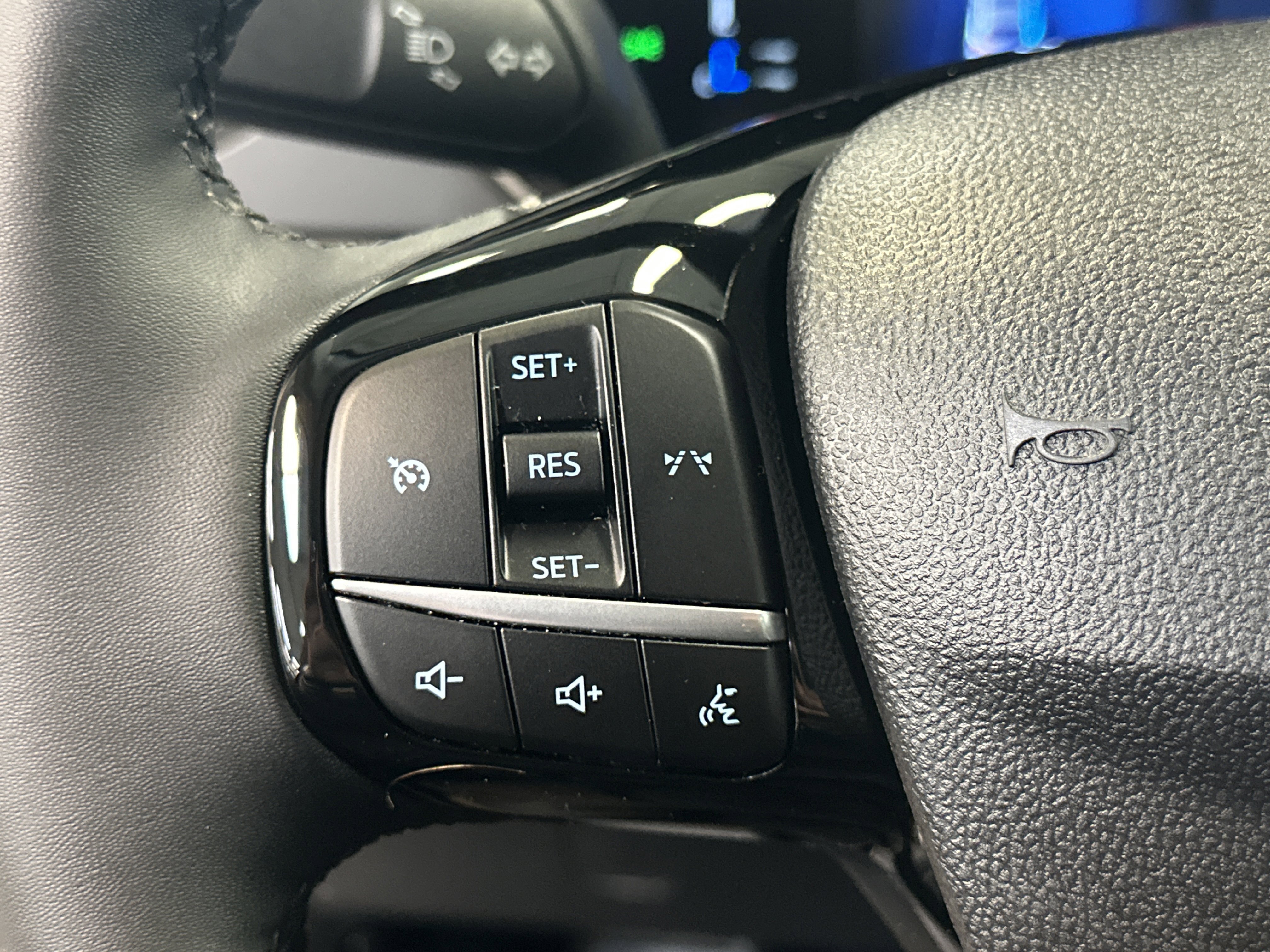 Used 2023 Ford Escape Active image 34