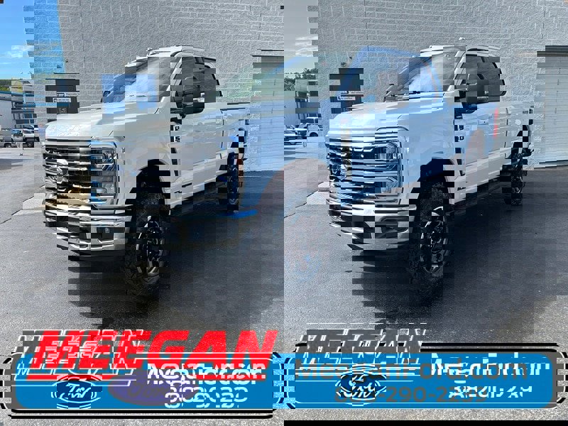 New 2026 Ford F350 Lariat w/ Tremor Off-Road Package image 1