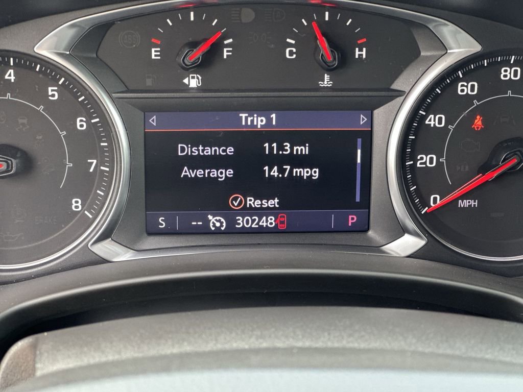 Certified 2022 GMC Terrain SLE w/ Driver Convenience Package image 12