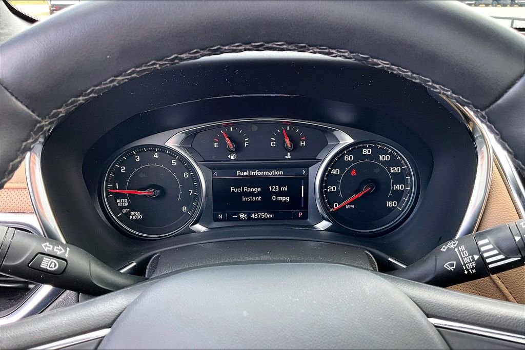 Used 2024 Chevrolet Equinox Premier image 21