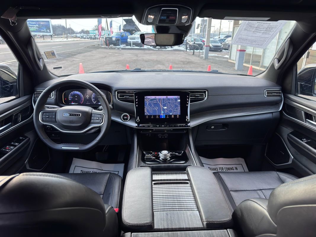 Used 2024 Jeep Wagoneer L Series II w/ Flexible Seating Group image 40