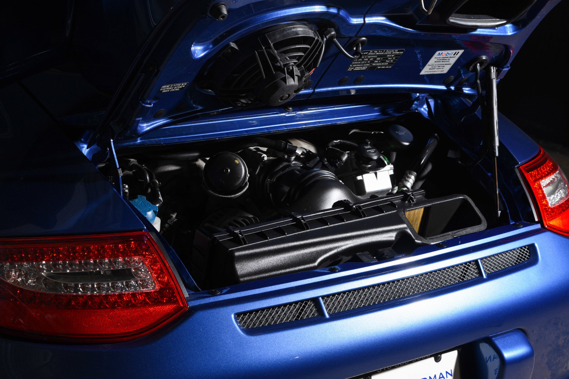 Used 2010 Porsche 911 GT3 RWD image 27