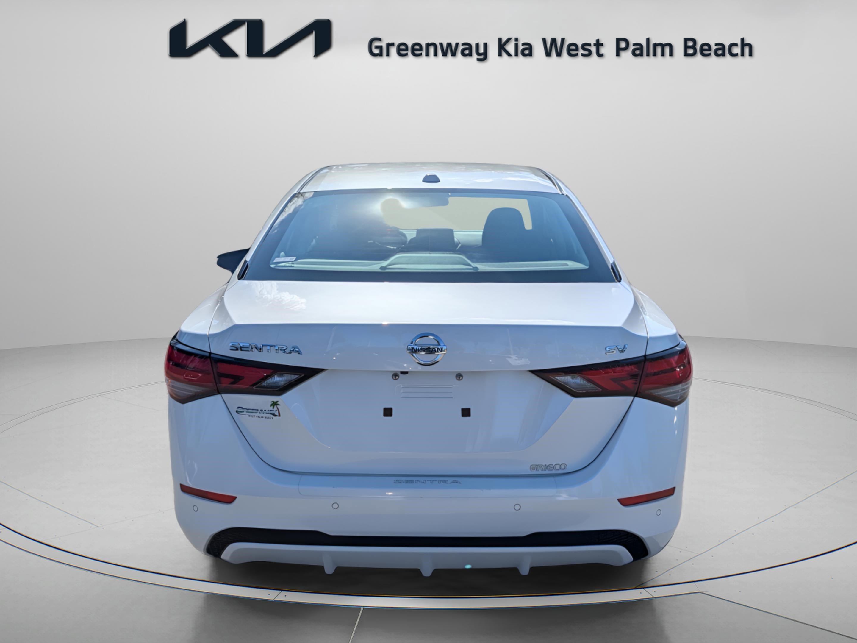 Used 2023 Nissan Sentra SV image 6