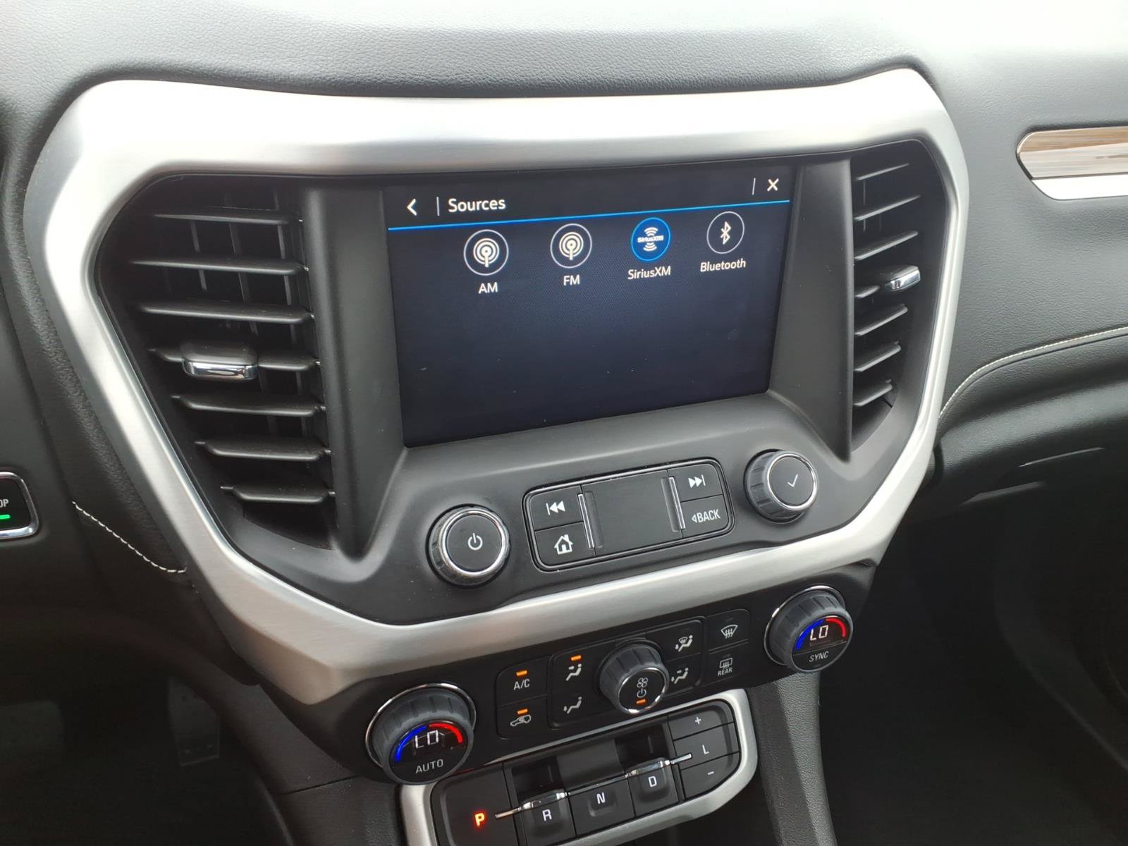 Certified 2023 GMC Acadia SLE w/ Driver Convenience Package AWD/4WD image 21
