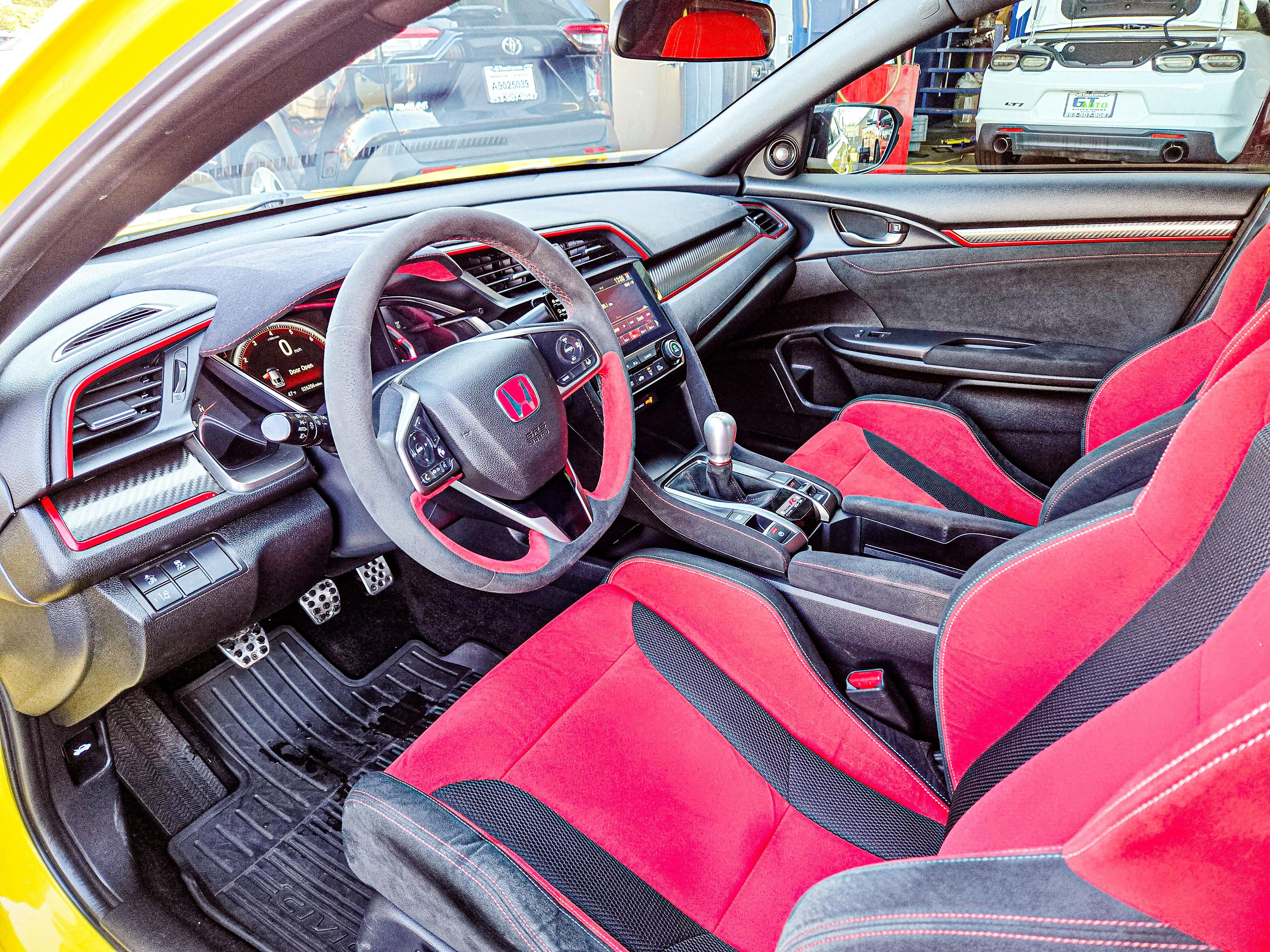 Used 2021 Honda Civic Type R Limited image 9