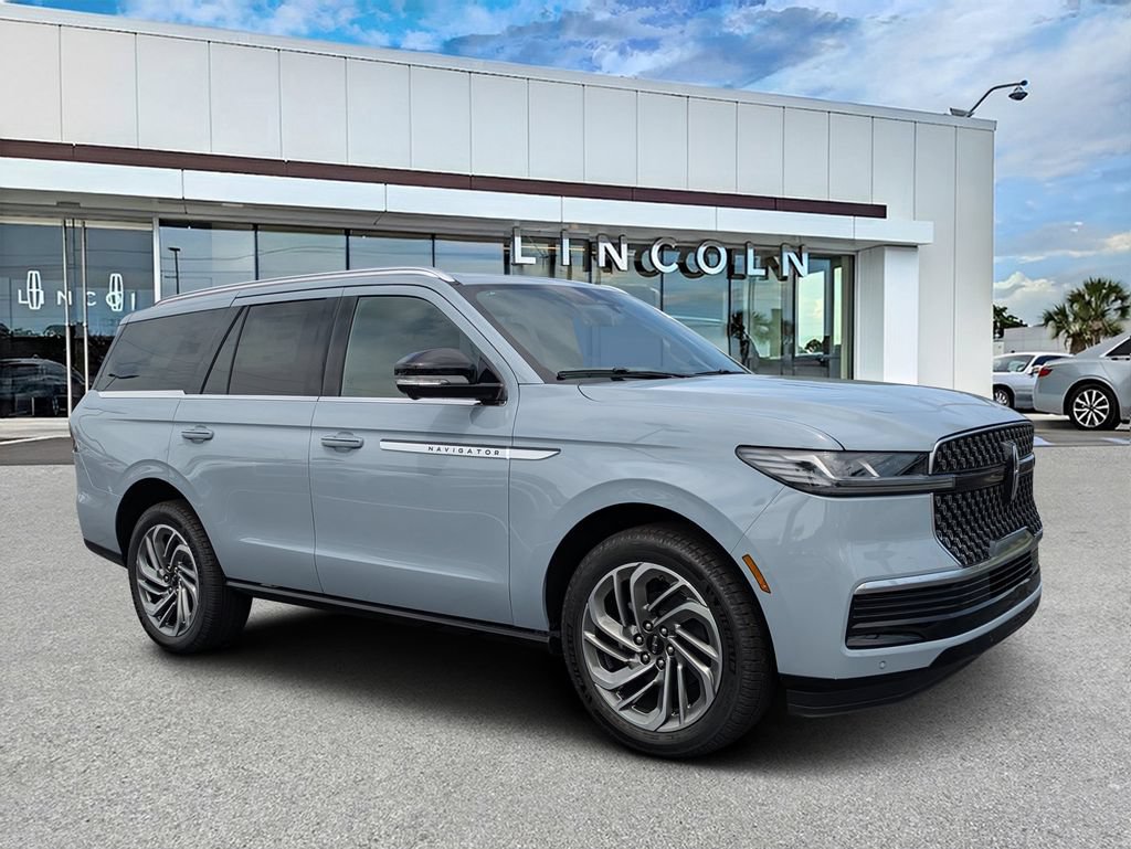 New 2027 Lincoln Navigator Reserve AWD/4WD image 1