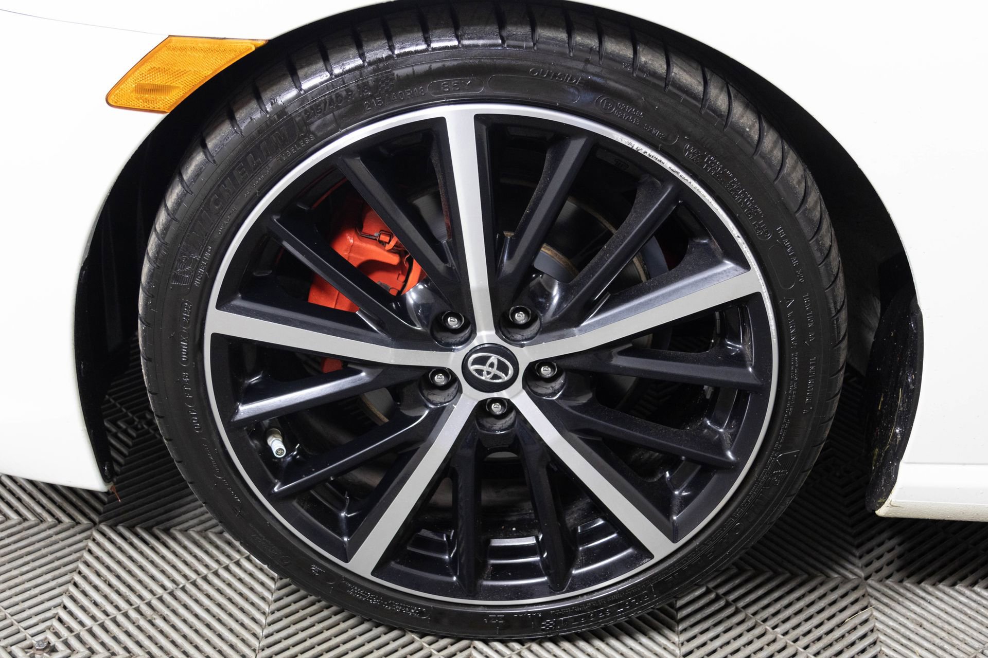 Used 2020 Toyota 86 image 42