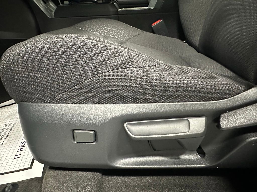 Used 2025 Toyota 4Runner SR5 image 12