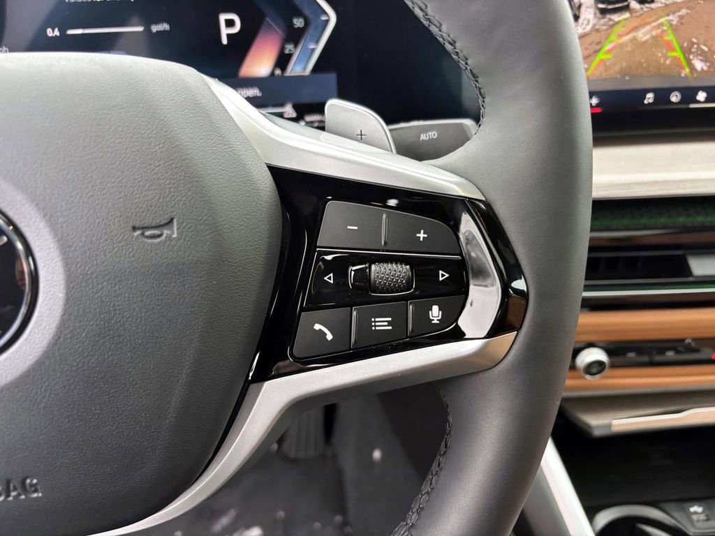 Certified 2025 BMW 330i xDrive Sedan image 19