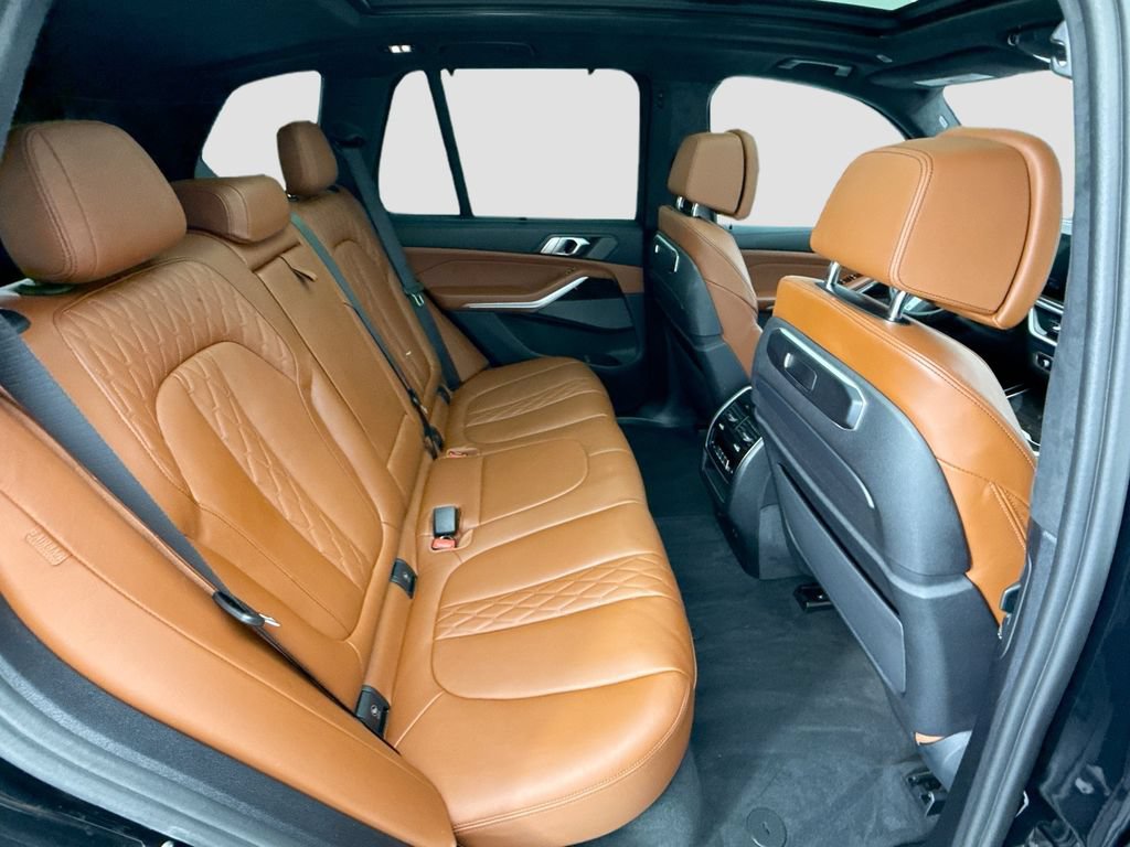 Used 2024 BMW X5 xDrive50e w/ Executive Package AWD/4WD image 21