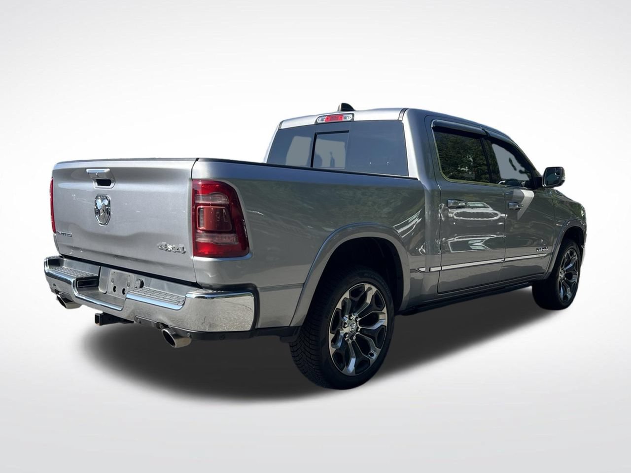 Used 2019 RAM 1500 Limited AWD/4WD image 4