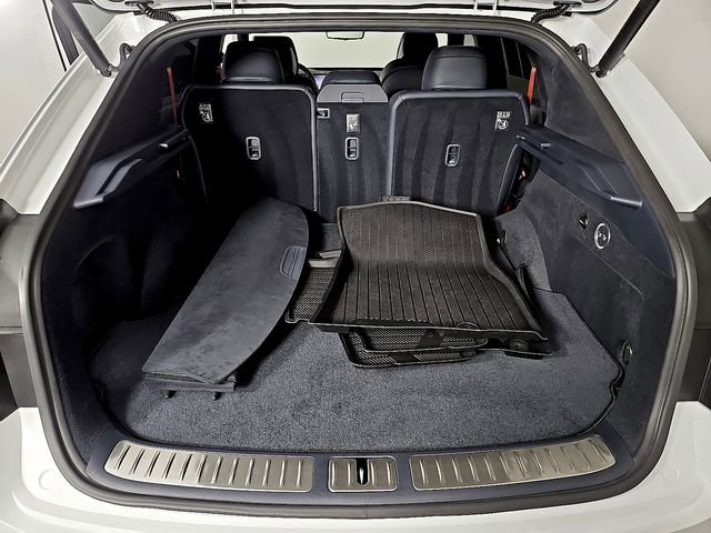 Used 2025 Genesis GV80 3.5T e-SC image 30