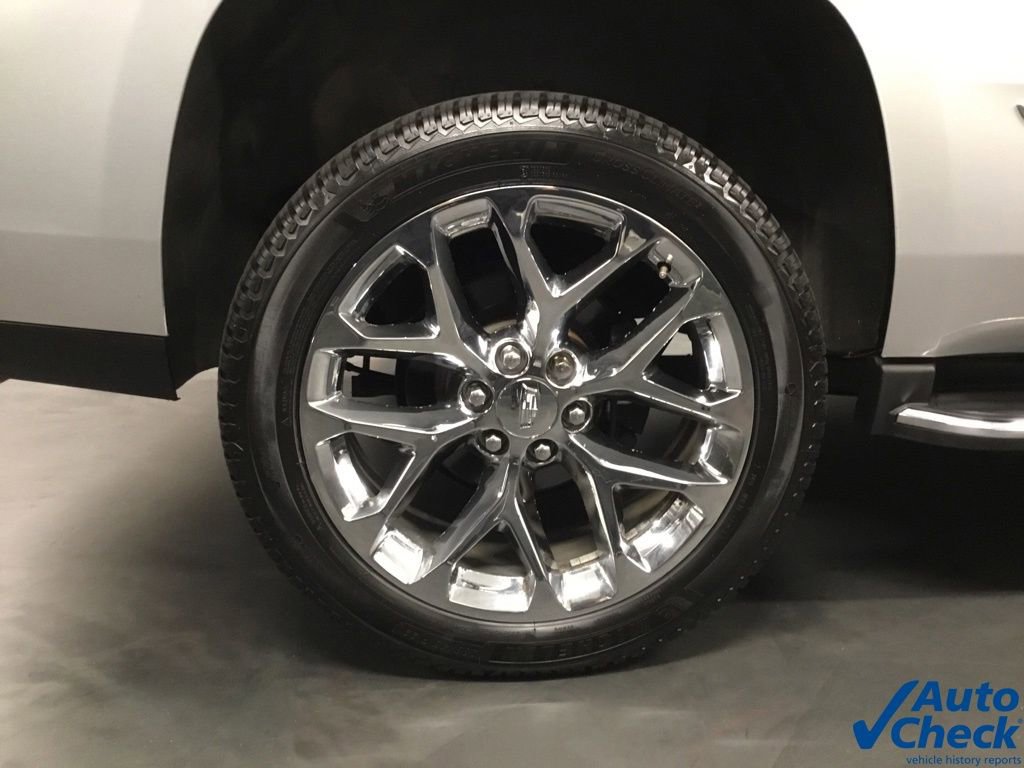 Used 2017 Cadillac Escalade Luxury AWD/4WD image 19