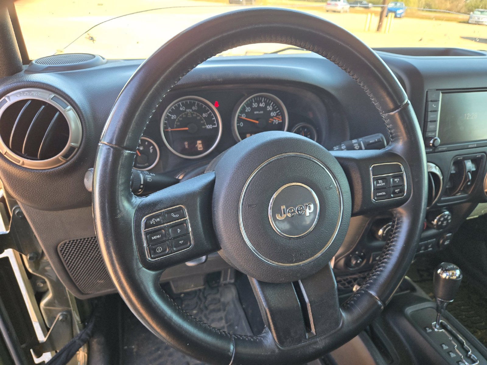 Used 2016 Jeep Wrangler Unlimited Sahara AWD/4WD image 10