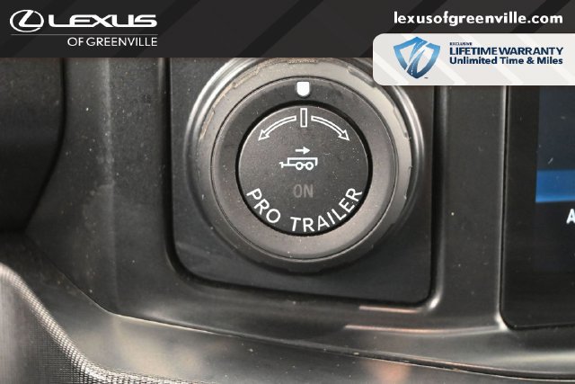 Used 2026 Ford F250 Platinum w/ FX4 Off-Road Package AWD/4WD image 19