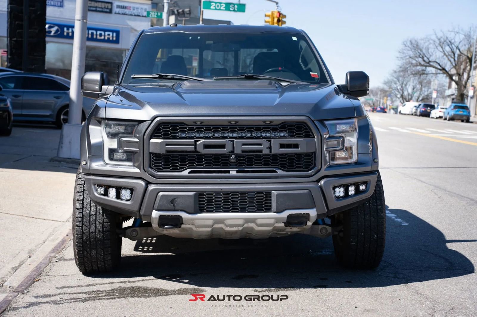 Used 2017 Ford F150 Raptor w/ Equipment Group 802A Luxury image 6