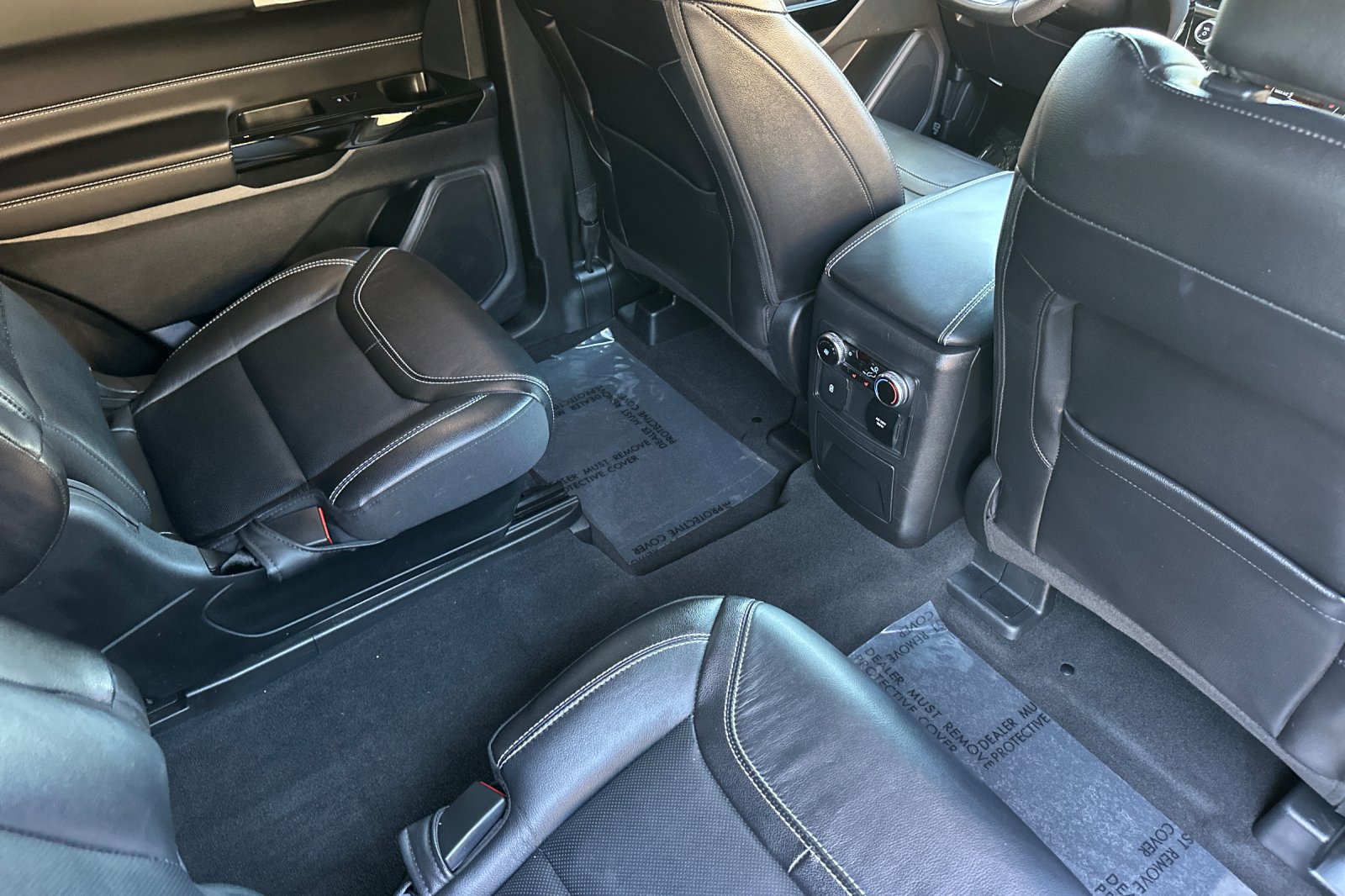 Used 2023 Ford Explorer ST w/ Equipment Group 401A AWD/4WD image 19