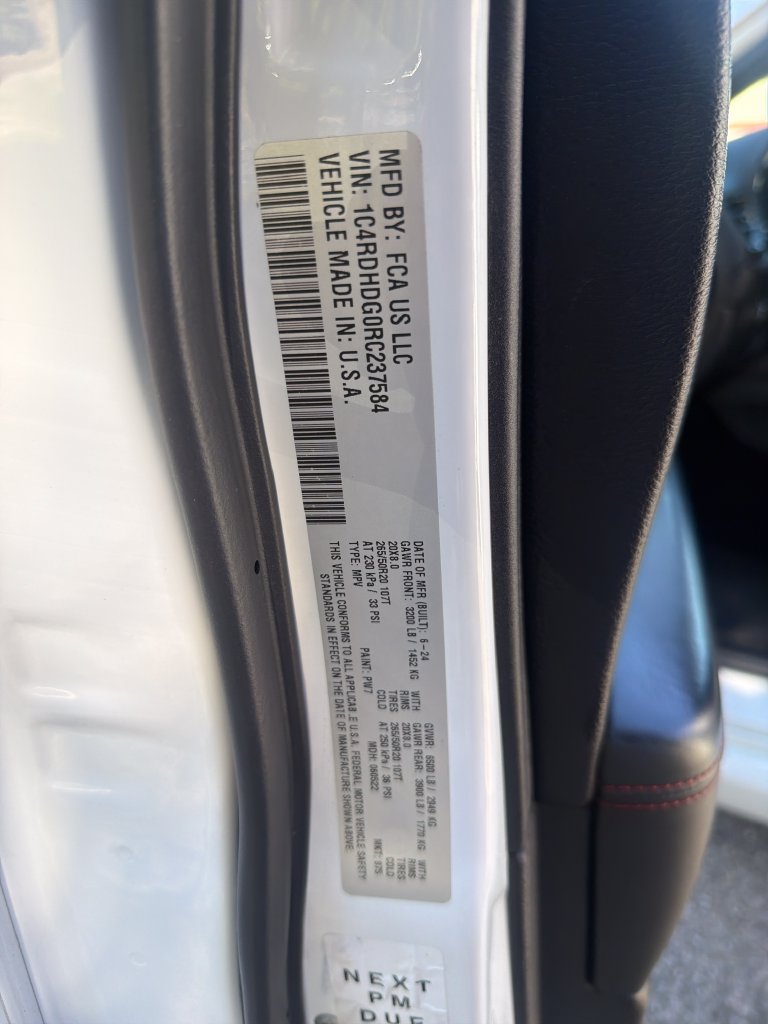 Used 2024 Dodge Durango GT RWD image 10