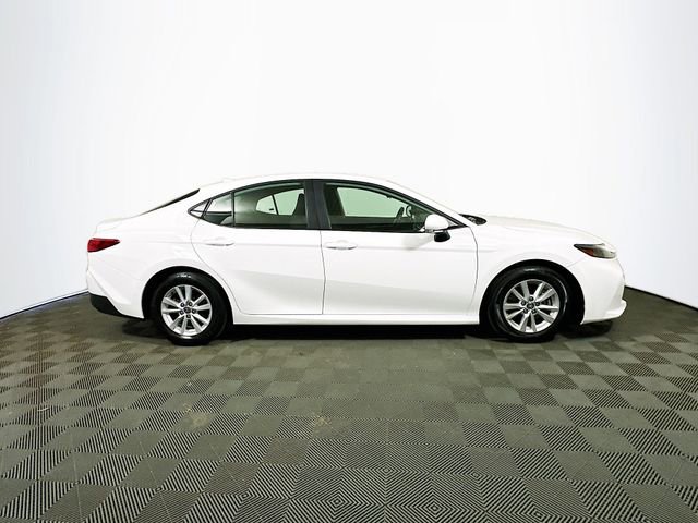 Certified 2025 Toyota Camry LE image 9