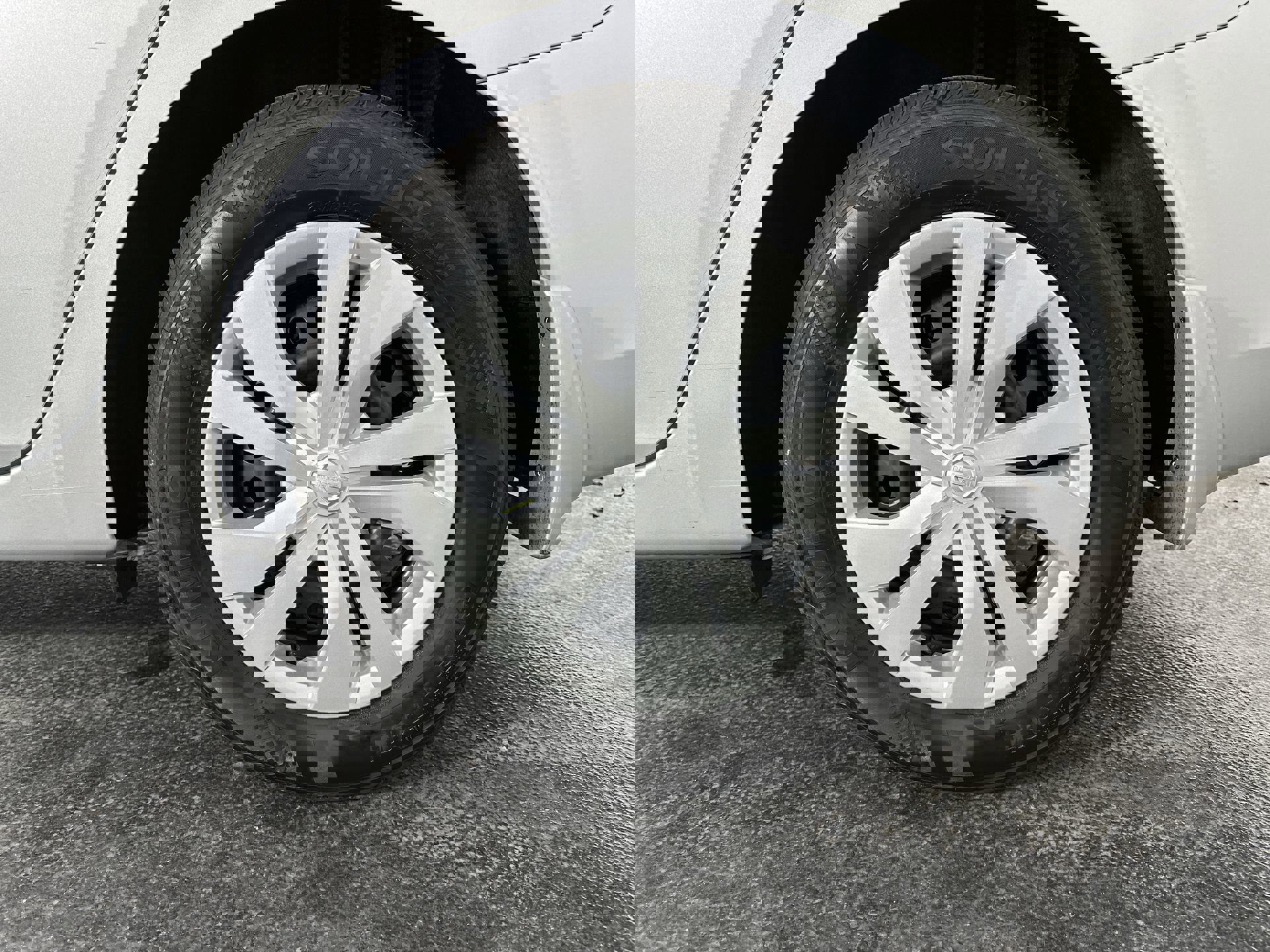 Certified 2025 Nissan Versa S w/ Trunk Package image 14