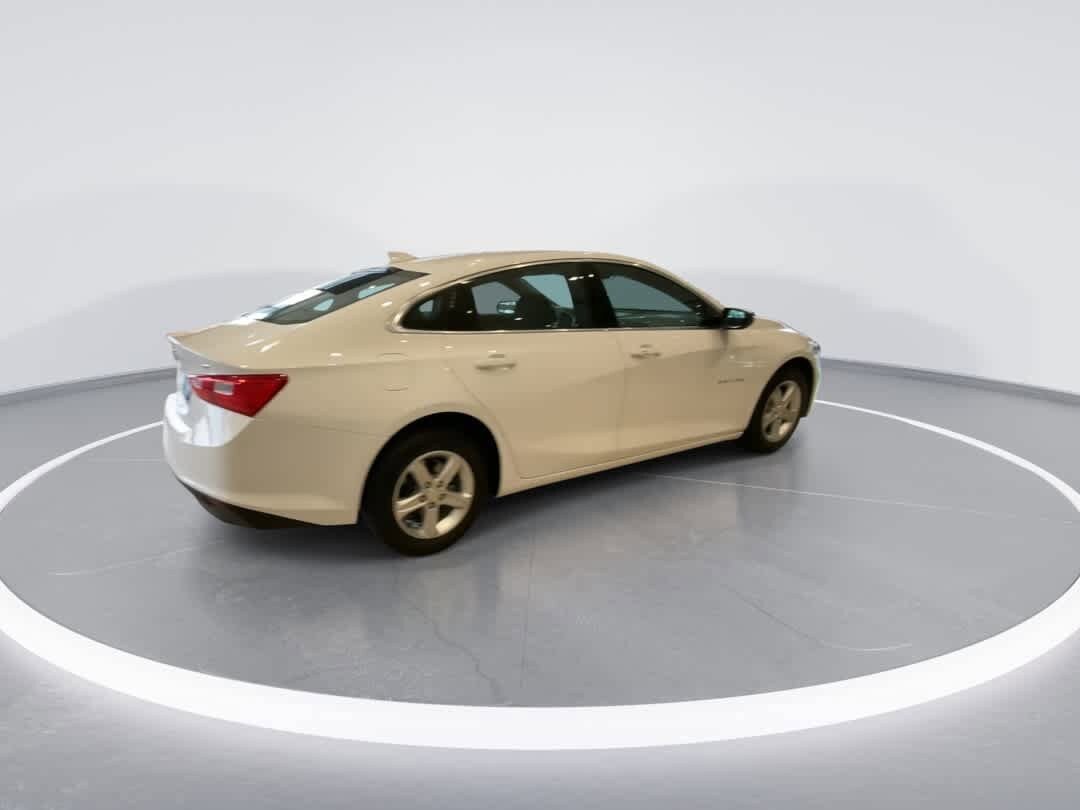 Used 2023 Chevrolet Malibu LT FWD image 8